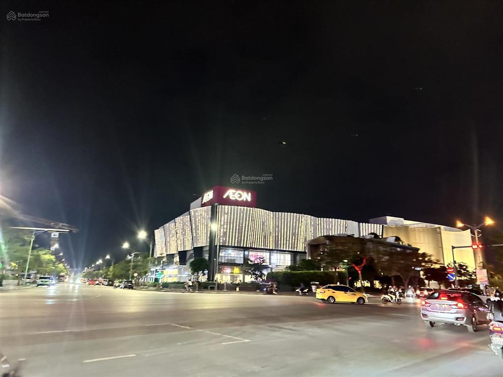 Cần bán lô đất 330m² ngay hồ sen  aeon mall xây kinh doanh chia được nhiều lô đường thông 3m ô tô