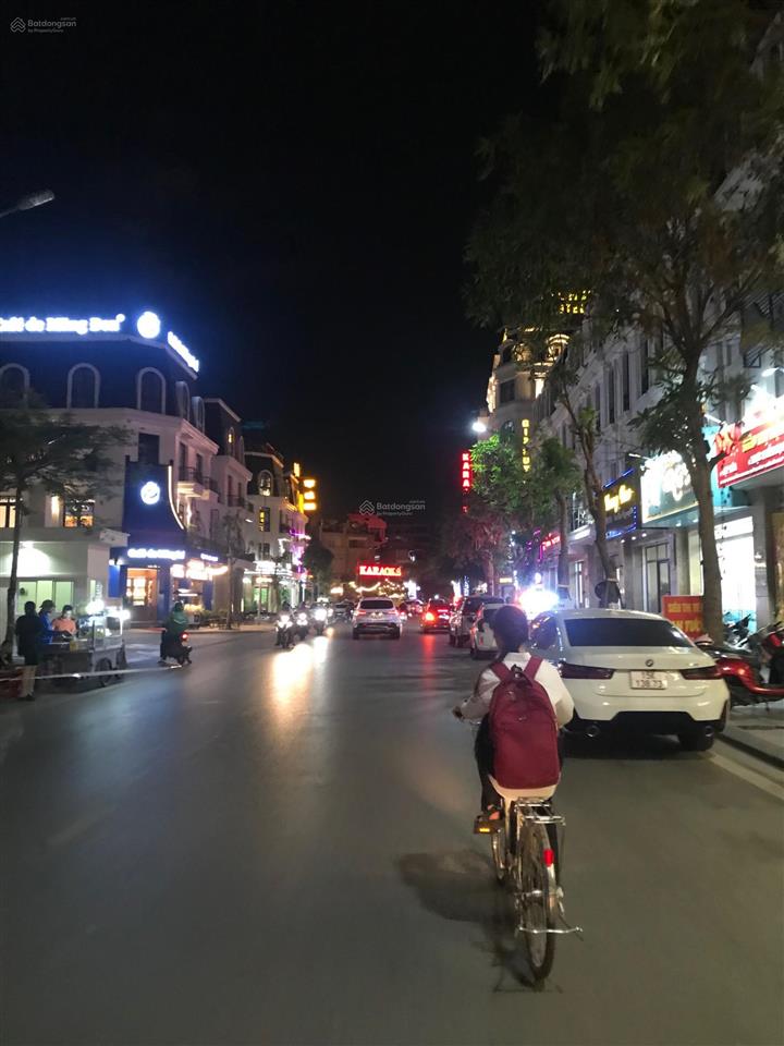 7,5 tỷ mặt đường đào nhuận giáp aeon, hoàng huy mall  dt 90m, ngang 4,5m đường 12msđcckdoanh tốt