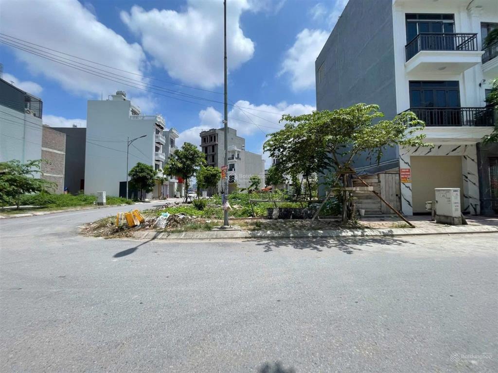 Cực gần aeon mall 75tr/m  đất 60m2 tdc a51 hồ sen không thể rẻ hơn  đường 12m  đông nam cực mát