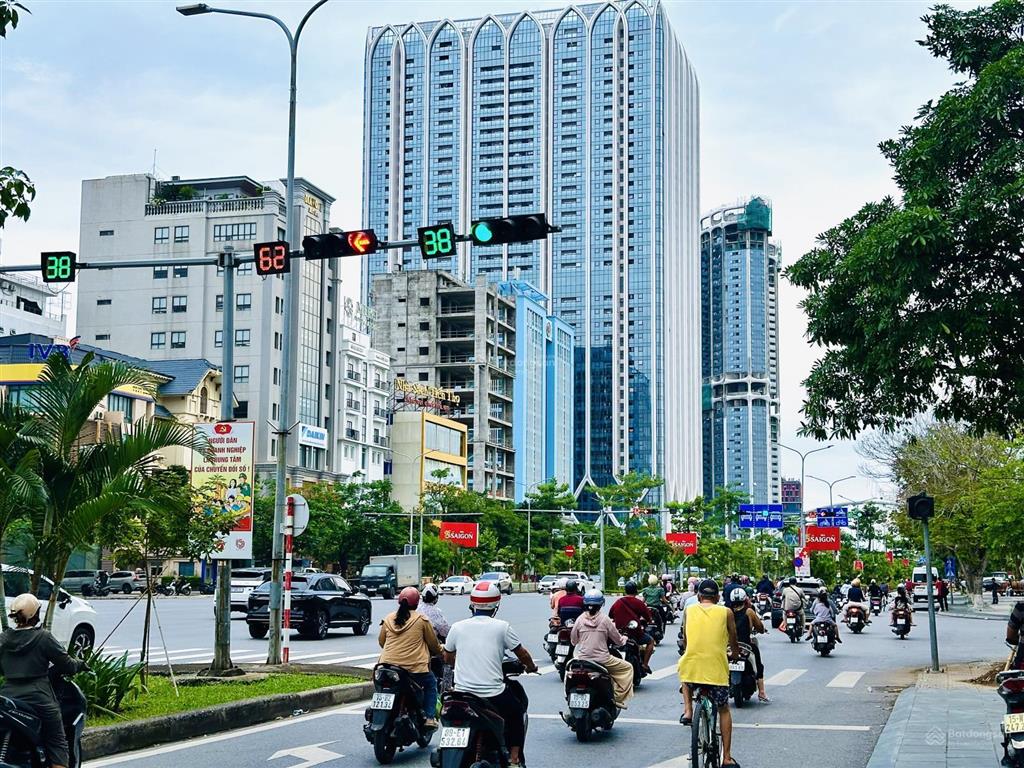 Bán nhà 5 tầng x 90m2  mt 5m  đường 12m lê hồng phong  gần doji, gần hồ phương lưu  11,6 tỷ