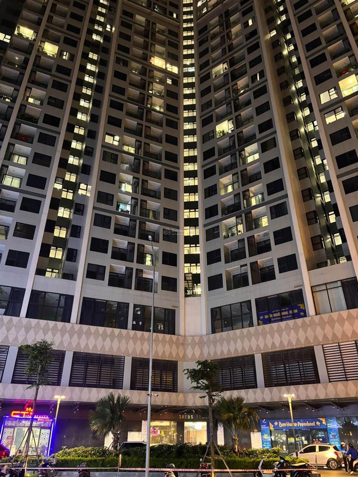 Cđt tặng 999 triệu căn lotus 2n2w 70m2 tầng trung hoàng huy cmc, giá 2,69 tỷ view aeon mall, vinmex