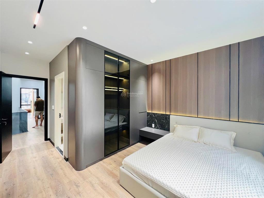 Nhà đẹp 5 tầng thang máy 88m2tuyến 2 tô hiệuđường to vừa ở vừa kdoanh tốt full nội thất cực xịn