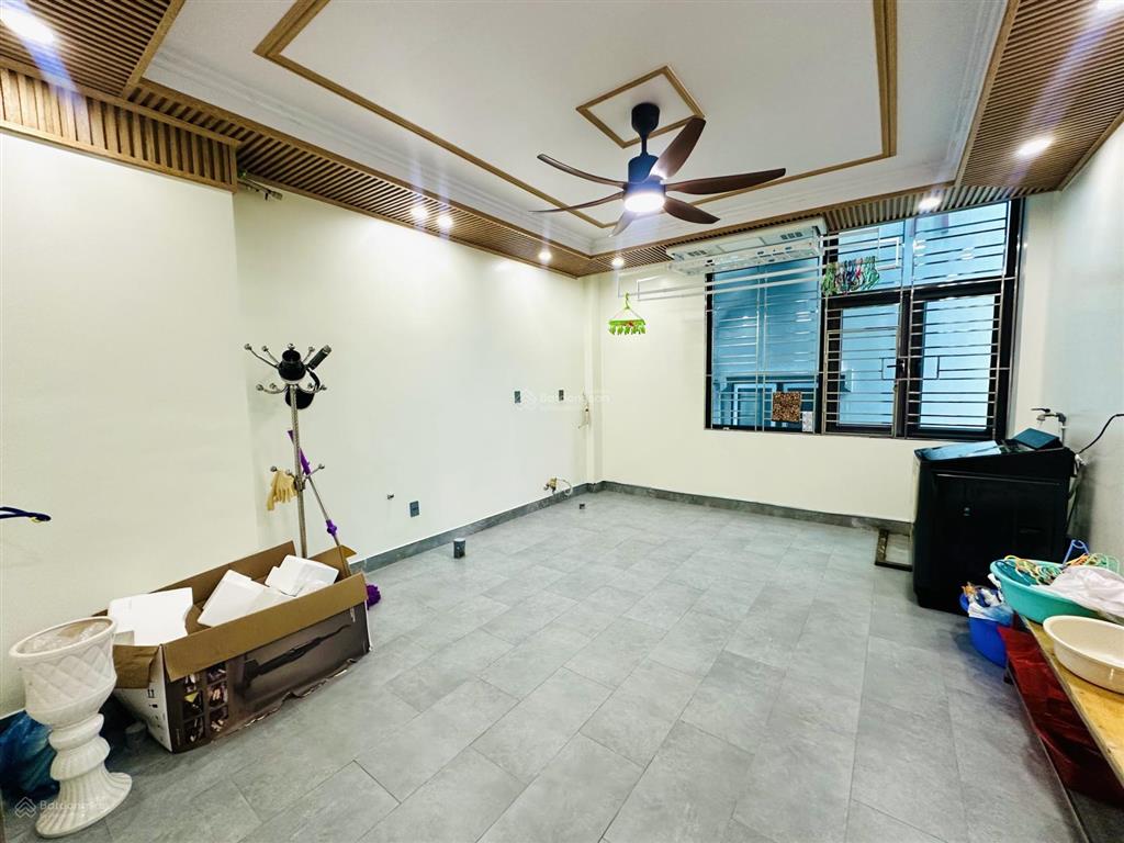 Nhà 6t thang máy ngay siêu thị go, lê hồng phong, 60m2 mt 4,3m full nội thất cao cấp, view vườn hoa