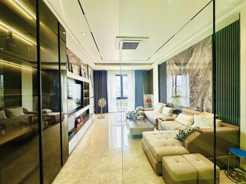 Nhà 6t thang máy ngay siêu thị go, lê hồng phong, 60m2 mt 4,3m full nội thất cao cấp, view vườn hoa
