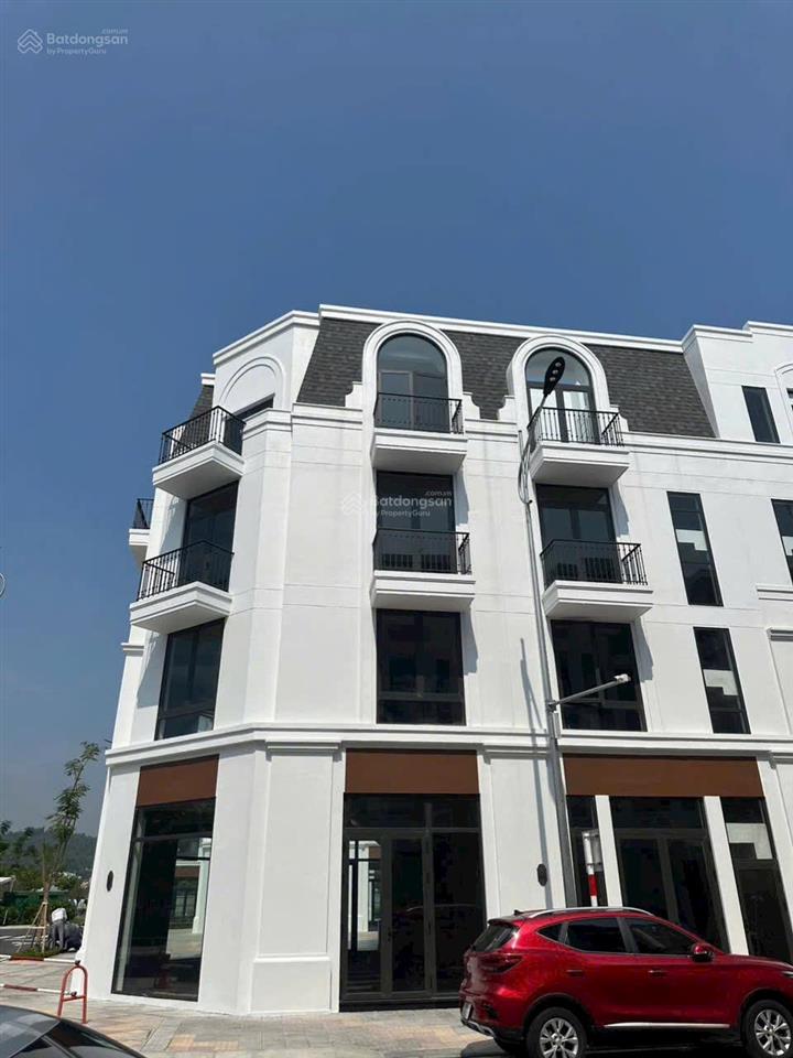 Hơn 4 tỷ căn 4 tầng 63m2 vlasta  tt núi đèo khu đô thị k ngủ đường 12m ô tô tránh nhau