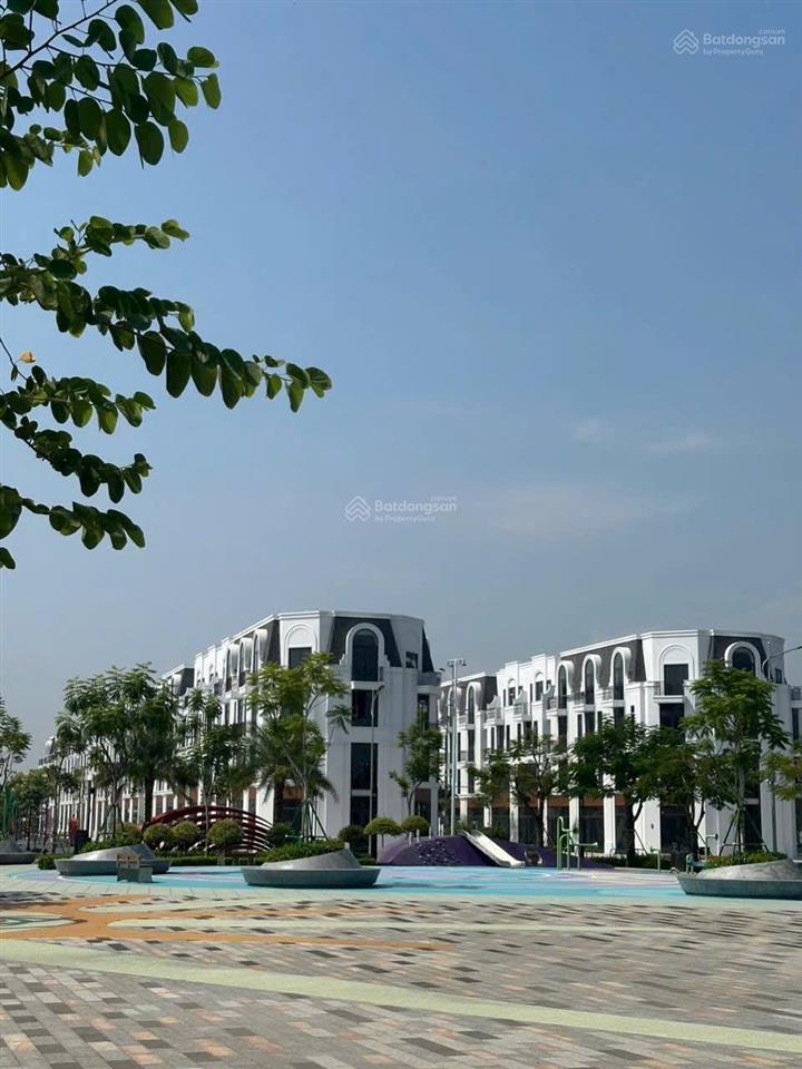 Hơn 4 tỷ căn 4 tầng 63m2 vlasta  tt núi đèo khu đô thị k ngủ đường 12m ô tô tránh nhau