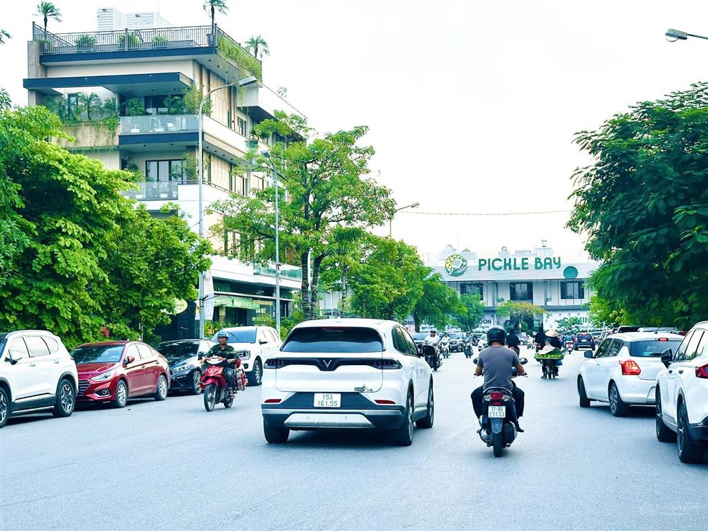Bán đất 60m2 mặt đường 25m trần hoàn,hải an
sổ đỏ 7,x tỷ xung quanh đã xây kín thông p, bùi viện