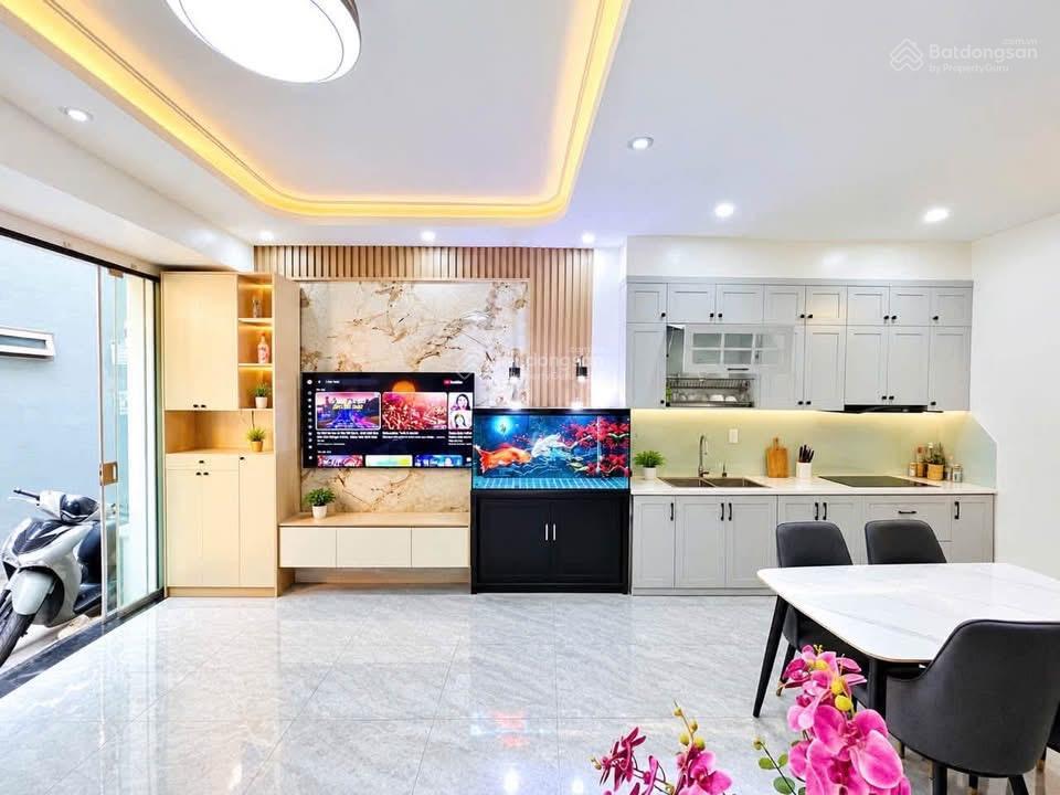 Bán nhà lõi trung tâm hàng kênh mới xây 2 năm 40m2độc lập 3 tầng1 quành nông đến nhà3,3 tỷsđcc