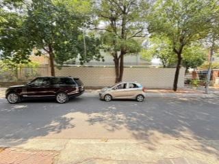 Bán biệt thự compound đường thảo điền, q2. 333m2. 3 lầu+sân thượng. hồ bơi, sân vườn. 100 tỷ