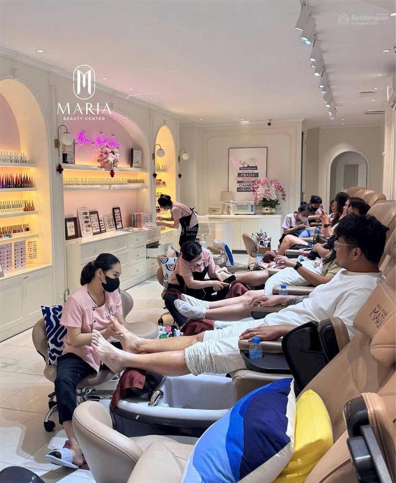 Cho thuê mb đẹp top 2 thảo điền, q2, dt sàn 160m2. khu vực cực kỳ sầm uất, đông khách nước ngoài