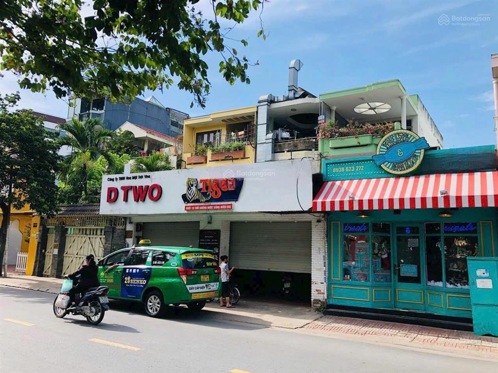 Cho thuê nhà mt đường thảo điền, q2. khu kd sầm uất. dt 121,8m2. 1 trệt 2 lầu. 2 mt trước sau