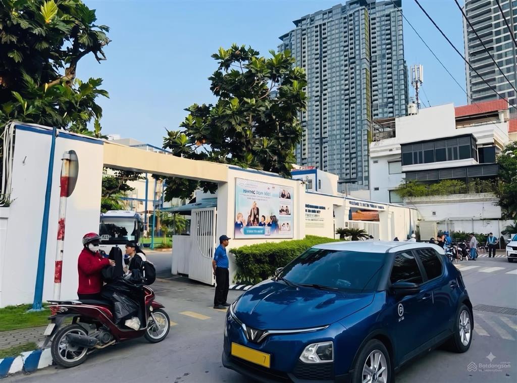 Bán toà nhà căn hộ mới 100% thảo điền hđt 85tr/th đã ký 6 năm 5 tầng thang máy 13 căn hộ chỉ 29.2tỷ