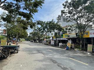 Cần bán lô đất đường d8 (24m) kdc long hậu. dt 5m x 20m, vị trí đẹp. giá 3,8 tỷ thương lượng