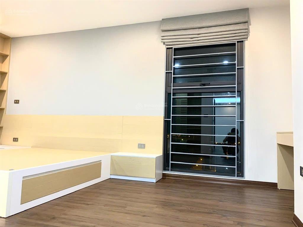 Bán căn hộ ct15 green park việt hưng, long biên. 120m. 3 ngủ 2 wc. đông nam. giá 78 triệu/m2