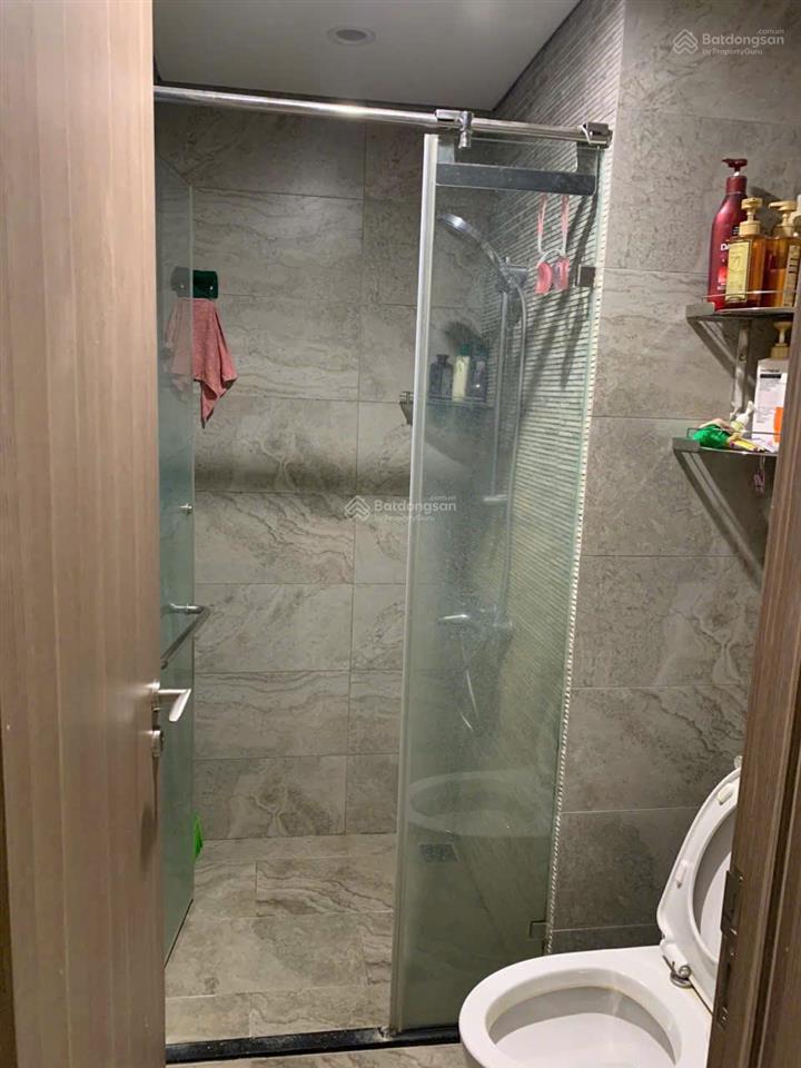 Cho thuê chung cư vinhomes symphony, 2 ngủ sửa thành 1 ngủ rộng 54m. giá 12 triệu/tháng