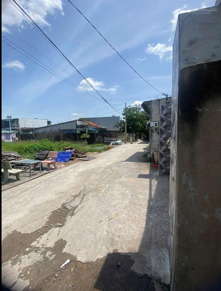 Hàng hiếm hóc môn 2 mặt tiền 5x37m giá 7,9 tỷ