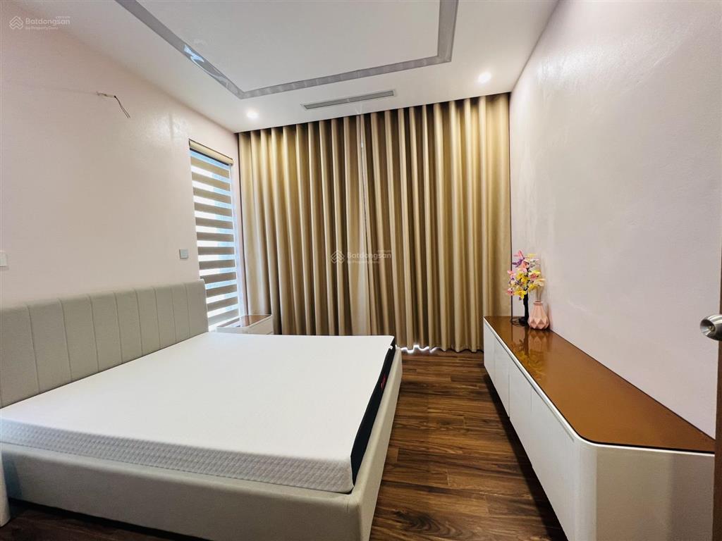Biệt thự có thang máy, phòng xông hơi