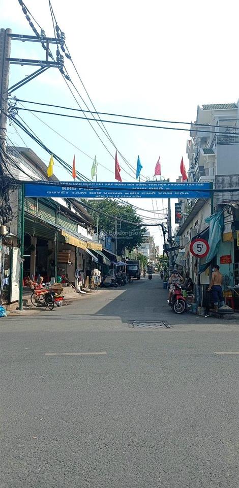 Nhà chính chủ thương lượng,vi tri giáp khu ten lua,bv binh tan,thuận tiện di chuyển ra ql1...