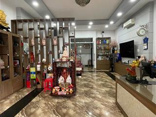 Mtkd nguyễn hồng đào,3 tầng sân thượng 24tỷ,66m2,thang máynhà hiện đạimặt tiền 6m