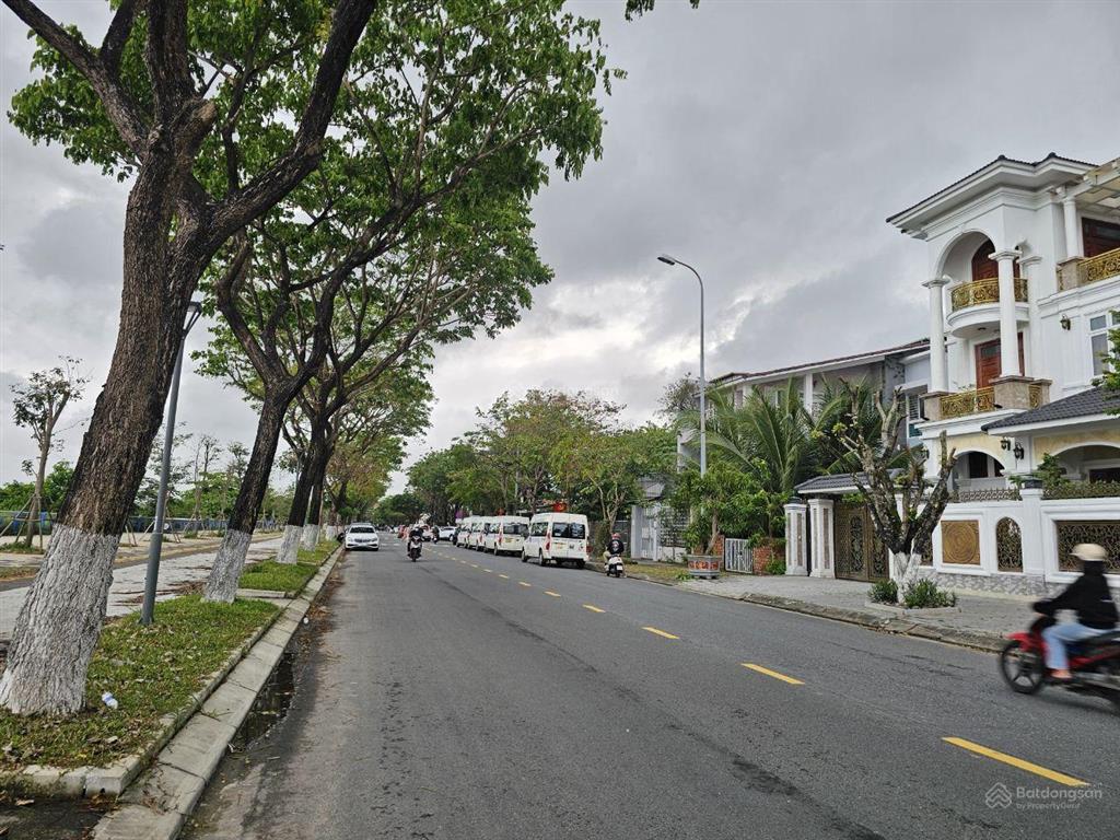 Bán lô đất đẹp view sông  đường thăng long  trung tâm tp đà nẵng