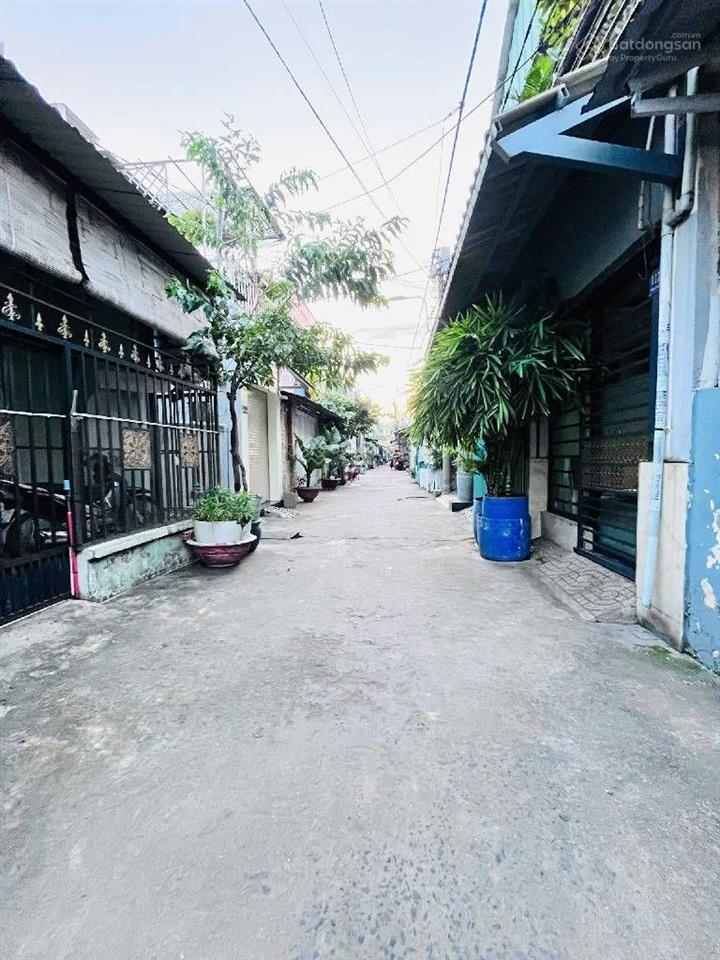 Nhà chính chủ hẻm xe hoi quận 8 chi hơn 3 tỷ