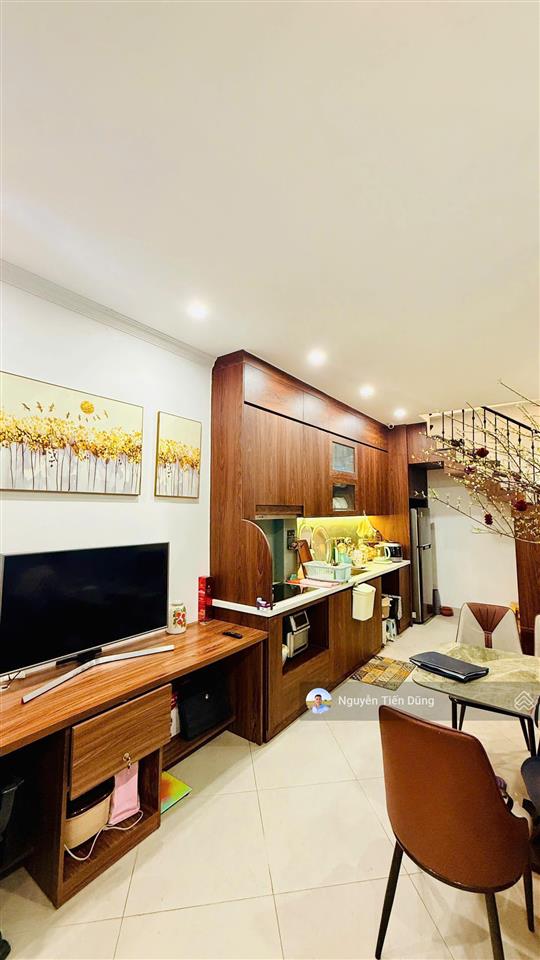 Chủ cần bán nhà nguyễn sơn 50m2, ô tô đỗ cửa, gần phố, nhà đẹp ở ngay, giá 12.5 tỷ