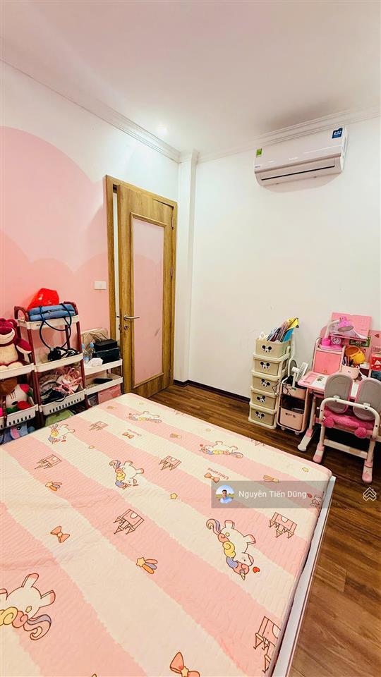 Chủ cần bán nhà nguyễn sơn 50m2, ô tô đỗ cửa, gần phố, nhà đẹp ở ngay, giá 12.5 tỷ