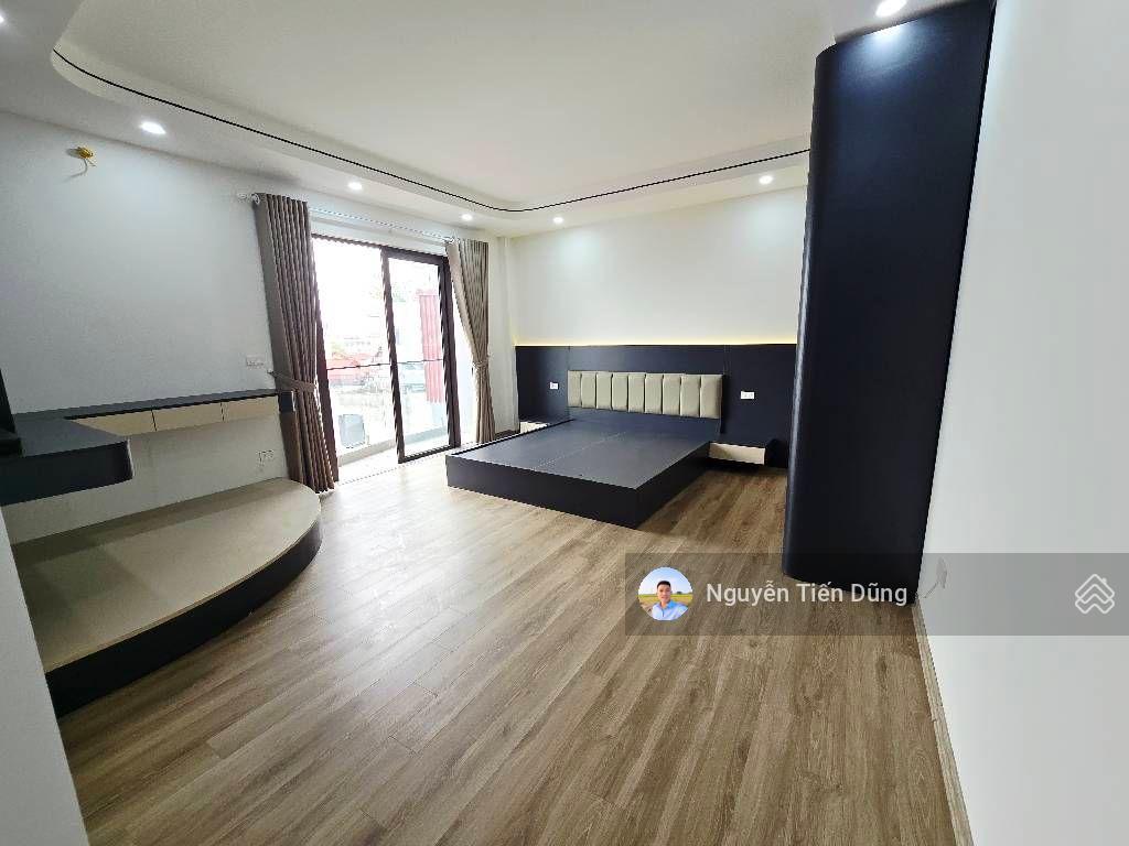 Nhà 5t phố gia thụy, nguyễn văn cừ, 60m2, lô góc, thang máy, full nội thất, chỉ 12,9 tỷ