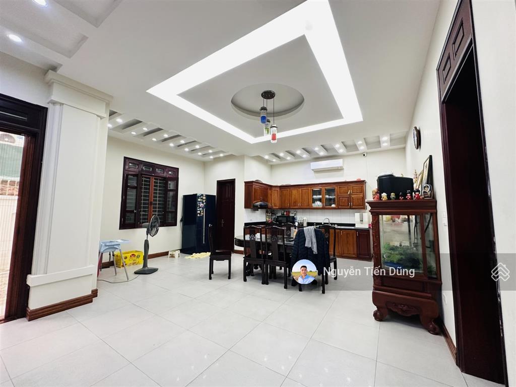 Siêu phẩm hoàng như tiếp, 103m2, mặt tiền rộng 5.7m, gara ô tô, full nội thất tiền tỷ, chỉ 23,7 tỷ