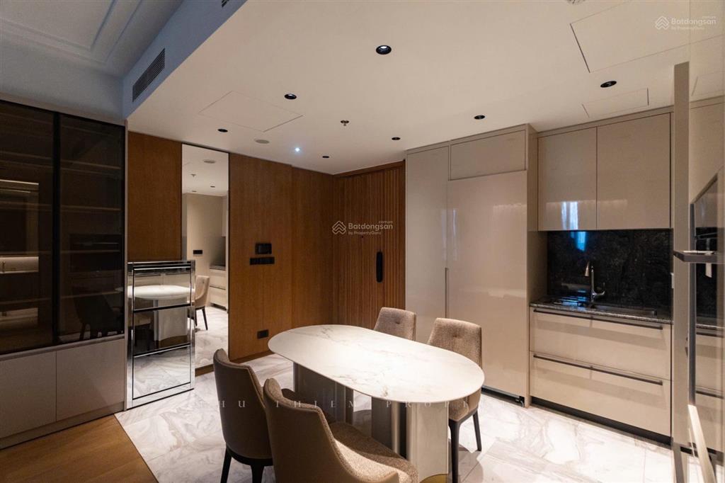 Bán cc grand marina saigon, đã có sổ, 1pn, view sông và cầu ba son 30 tỷ vnd, 62 m2,