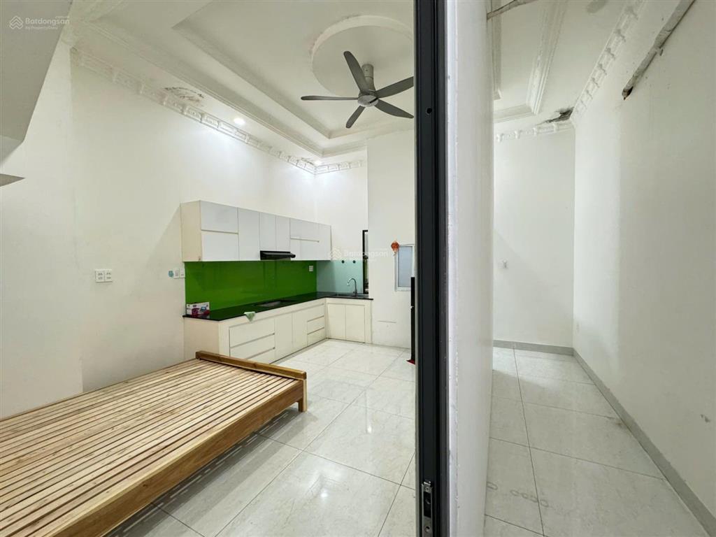 Cho thuê mặt bằng trệt cityland 60m2 giá 12tr