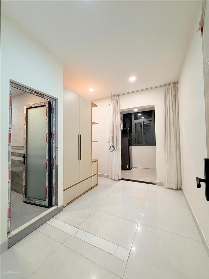 Chdv cityland full nội thất, có ban công cửa sổ lớn thoáng mát