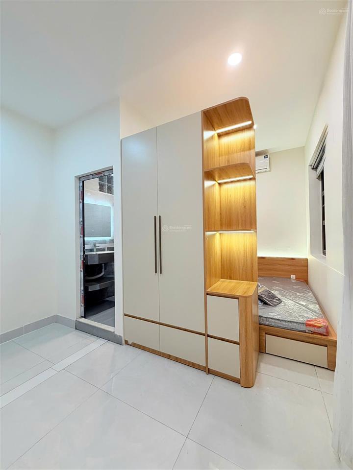 Chdv cityland full nội thất, có ban công cửa sổ lớn thoáng mát
