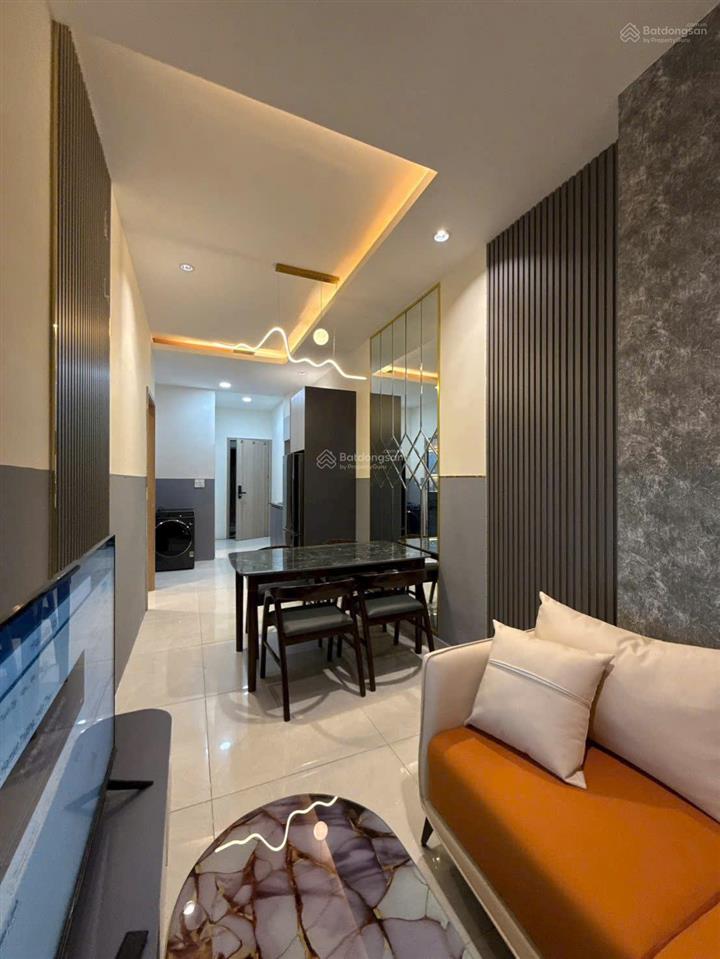 Chdv lầu 1 full nội thất 2pn có chỗ để xe