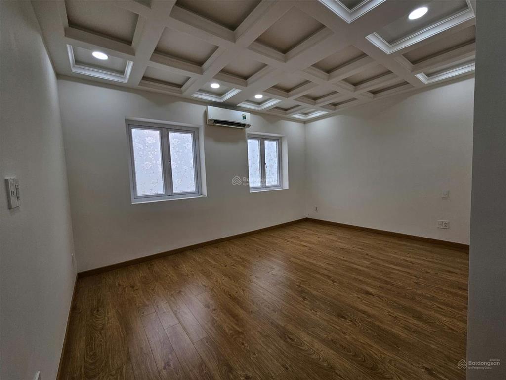 Nguyên căn cityland mới đẹp giá 38tr full máy lạnh