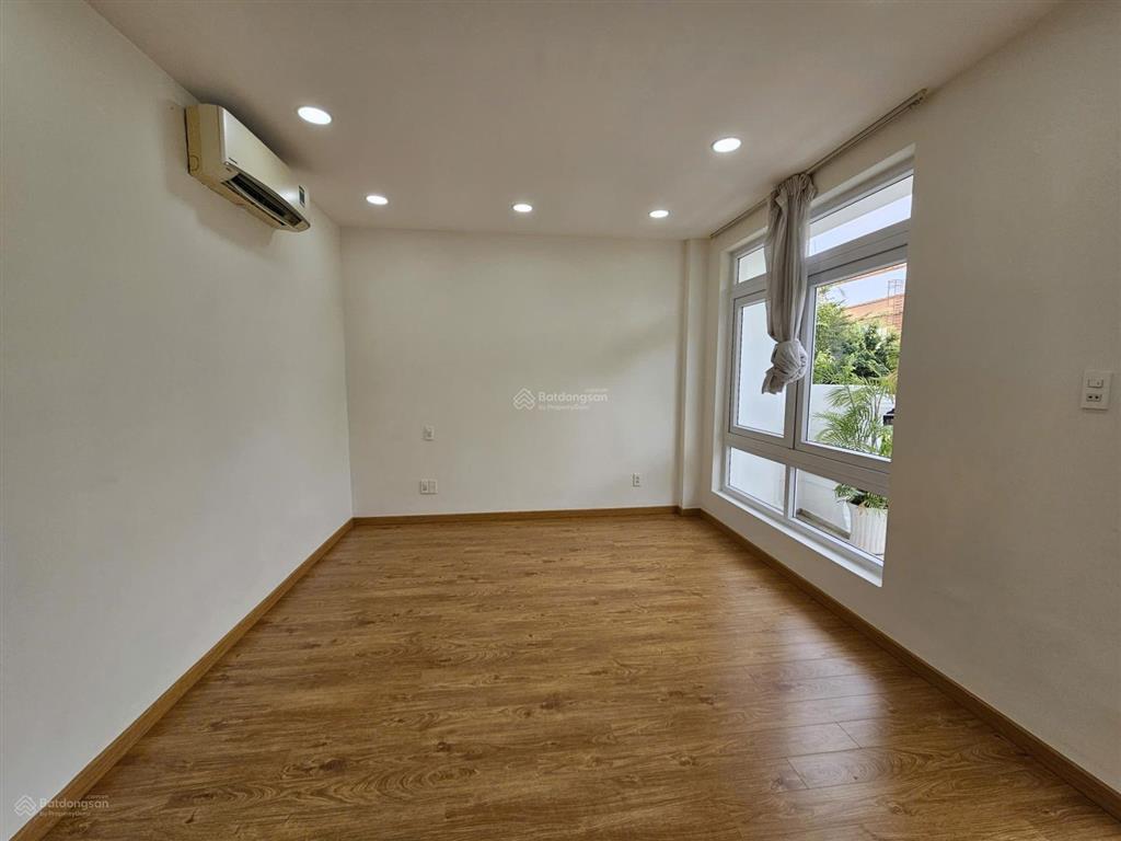 Nguyên căn cityland mới đẹp giá 38tr full máy lạnh