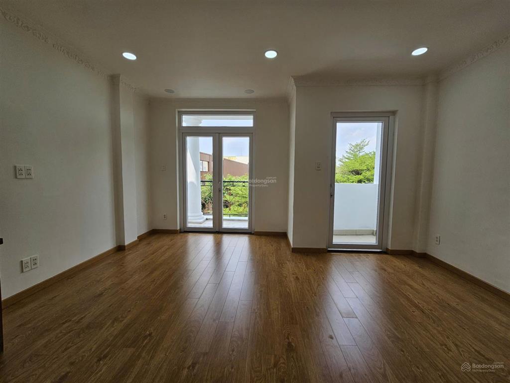 Nguyên căn cityland mới đẹp giá 38tr full máy lạnh