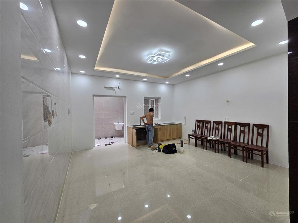 Nguyên căn cityland mới đẹp giá 38tr full máy lạnh