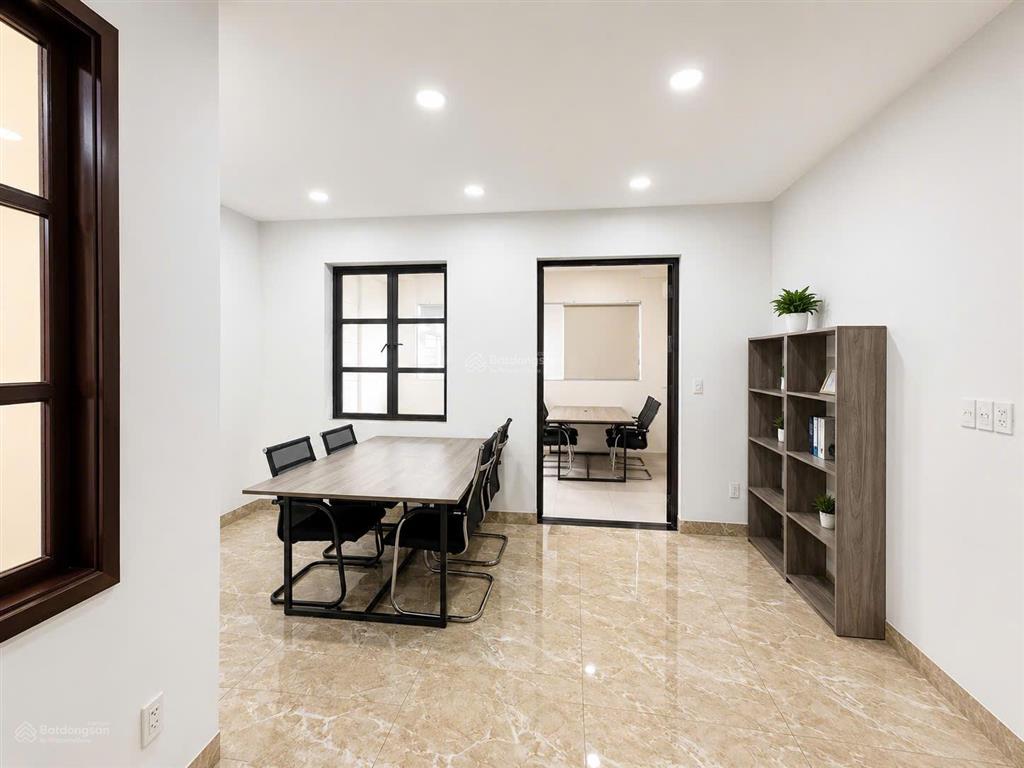 Văn phòng cityland sẵn nội thất 35m2 giá 7,5tr