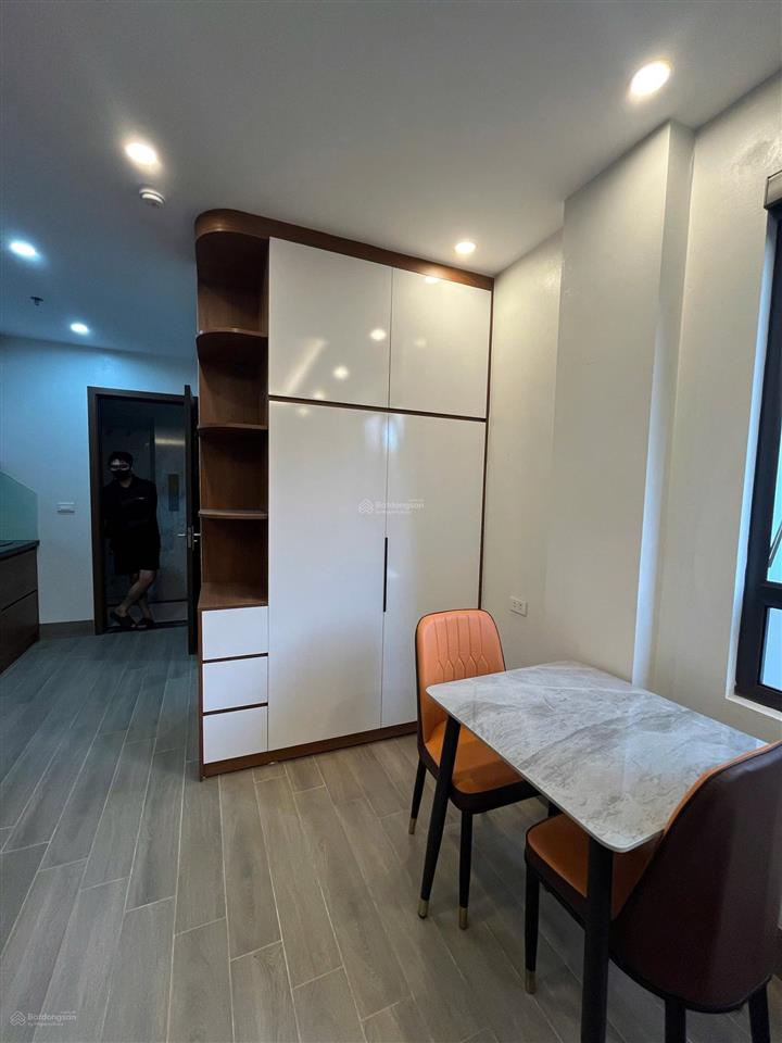 Cho thuê gấp cc mini ô tô đỗ cửa tại hồ tùng mậu full đồ ngay gần thương mại quốc gia và metro