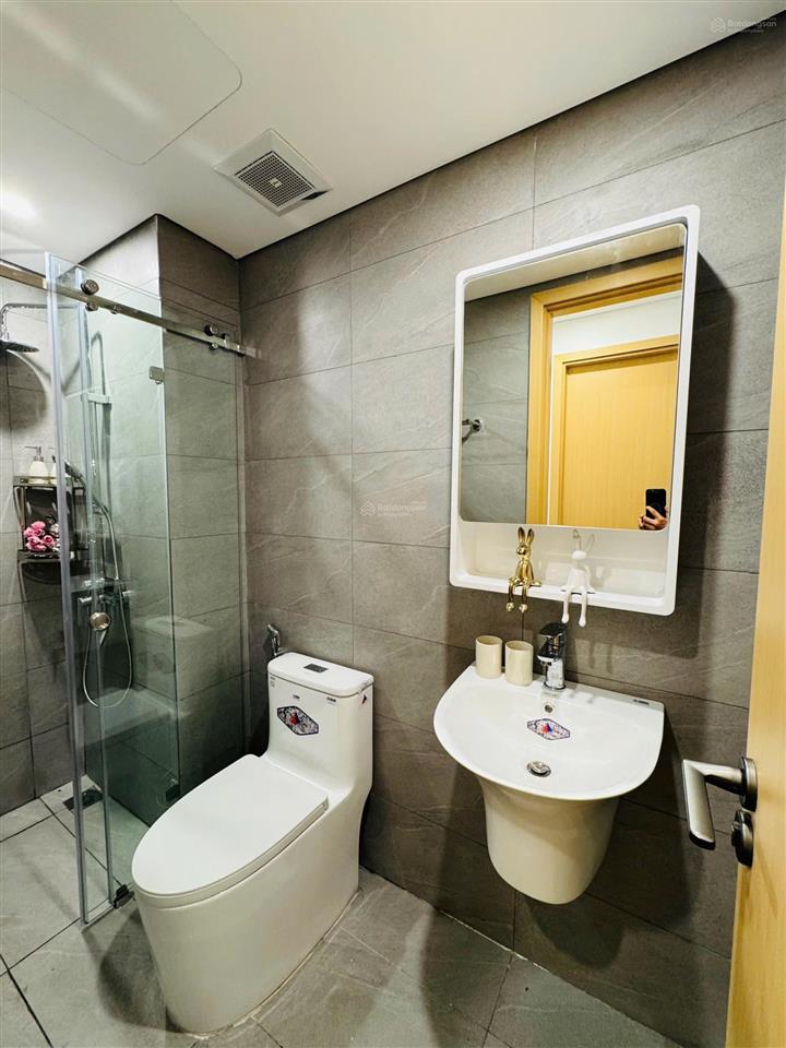 Cho thuê ccmn cực xịn 1n 2n stu ngay trung tâm cách đh luật ngoại thương 1km