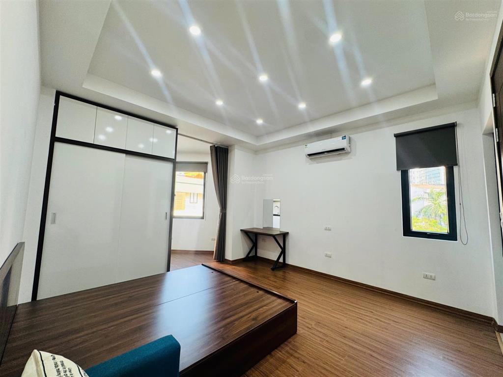 Nhà mới 1 tầng 1 phòng ngay trung tâm cầu giấy cực thoáng