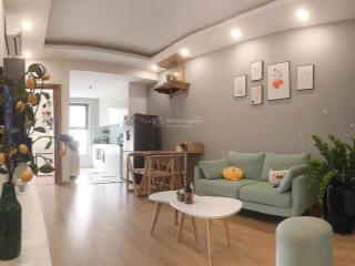 Gia đình cần bán gấp căn hộ 2pn thiết kế vuông vắn nhất dự án. nhà đẹp ở giữ gìn, sẵn sổ sang tên