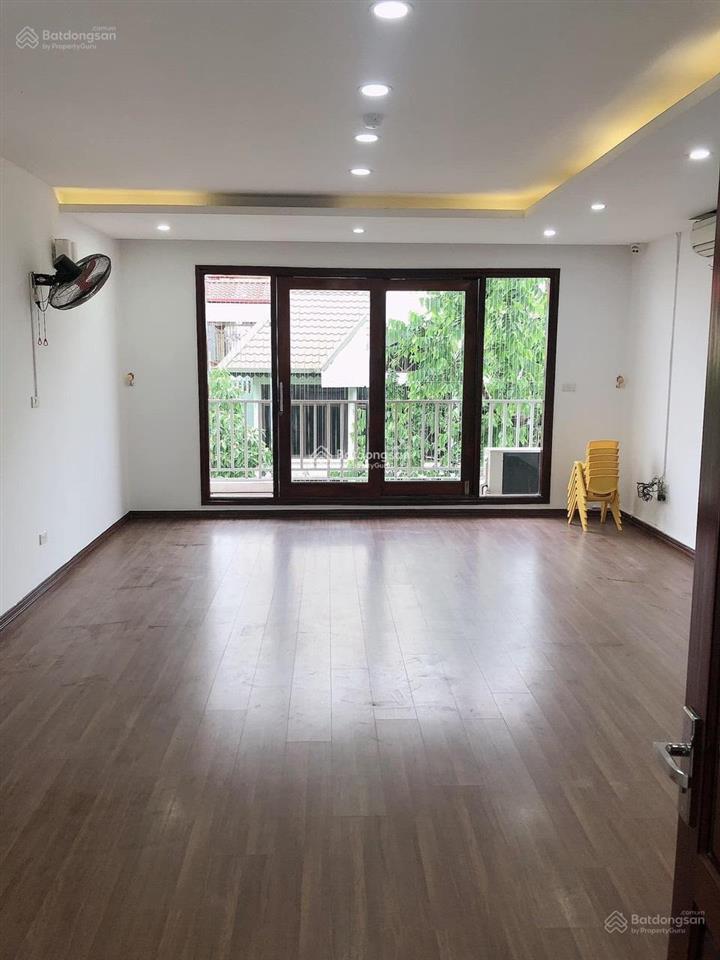 Cho thuê biệt thự 120m*6 tầng, thang máy, full đồ, liền kề hồng tiến, long biên, giá 35 triệu (tl).