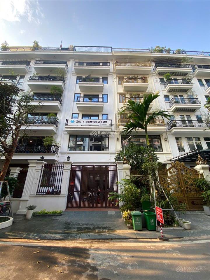 Cho thuê biệt thự 120m*6 tầng, thang máy, full đồ, liền kề hồng tiến, long biên, giá 35 triệu (tl).
