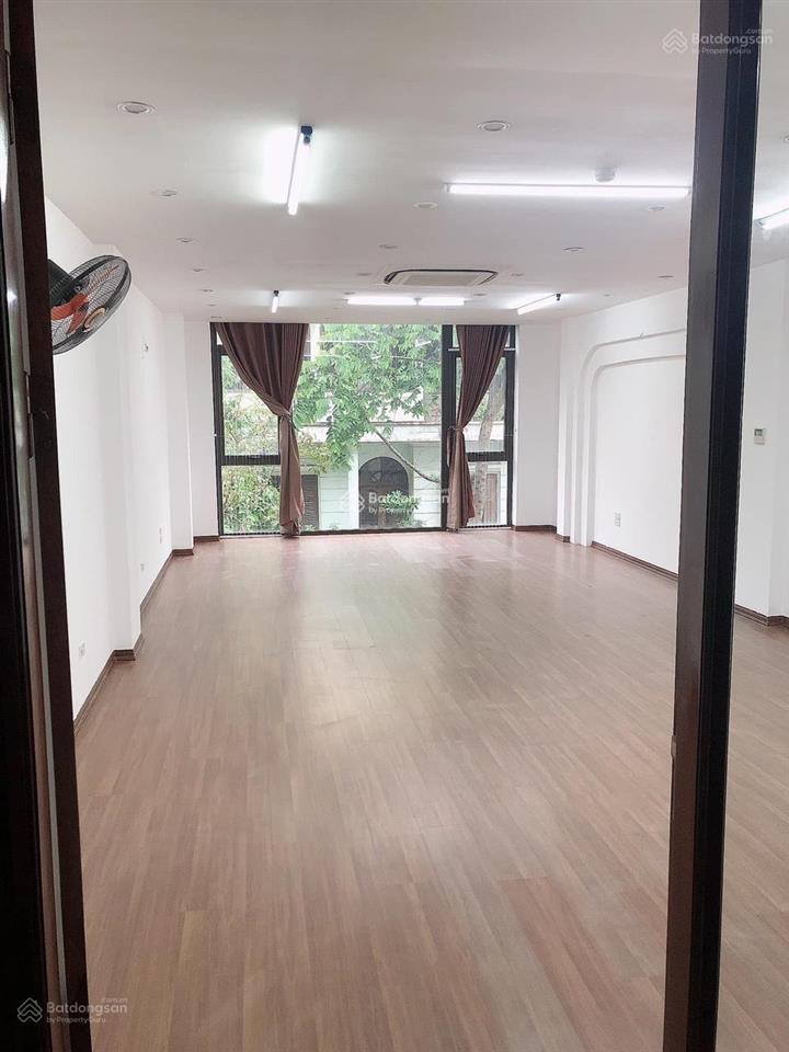 Cho thuê biệt thự 120m*6 tầng, thang máy, full đồ, liền kề hồng tiến, long biên, giá 35 triệu (tl).