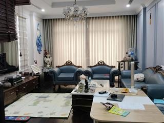 Cho thuê nhà 55m*6 tầng, full đồ, thang máy, phố đặng văn ngữ, đống đa, giá 25 triệu.