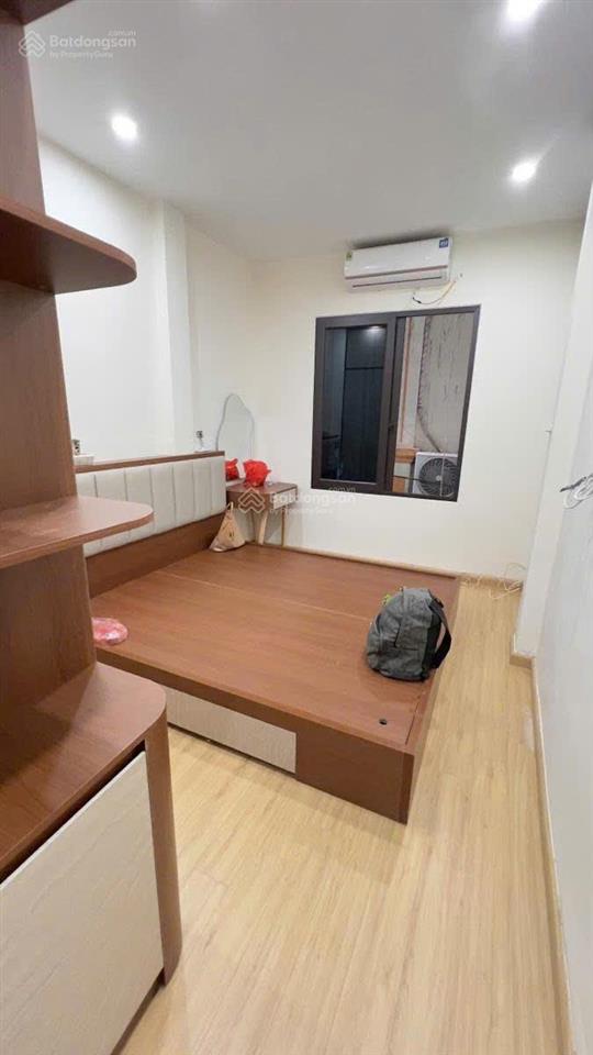 14 triệu. cho thuê nhà trung tâm 45m* 5 tầng, 3 ngủ khép kín, full đồ, 140 trung phụng, đống đa