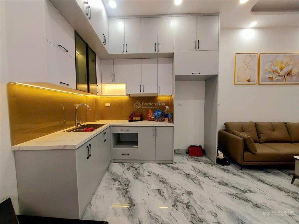 14 triệu, full đồ, hai bà trưng. cho thuê nhà ngõ vân hồ 3, phường hai bà trưng.