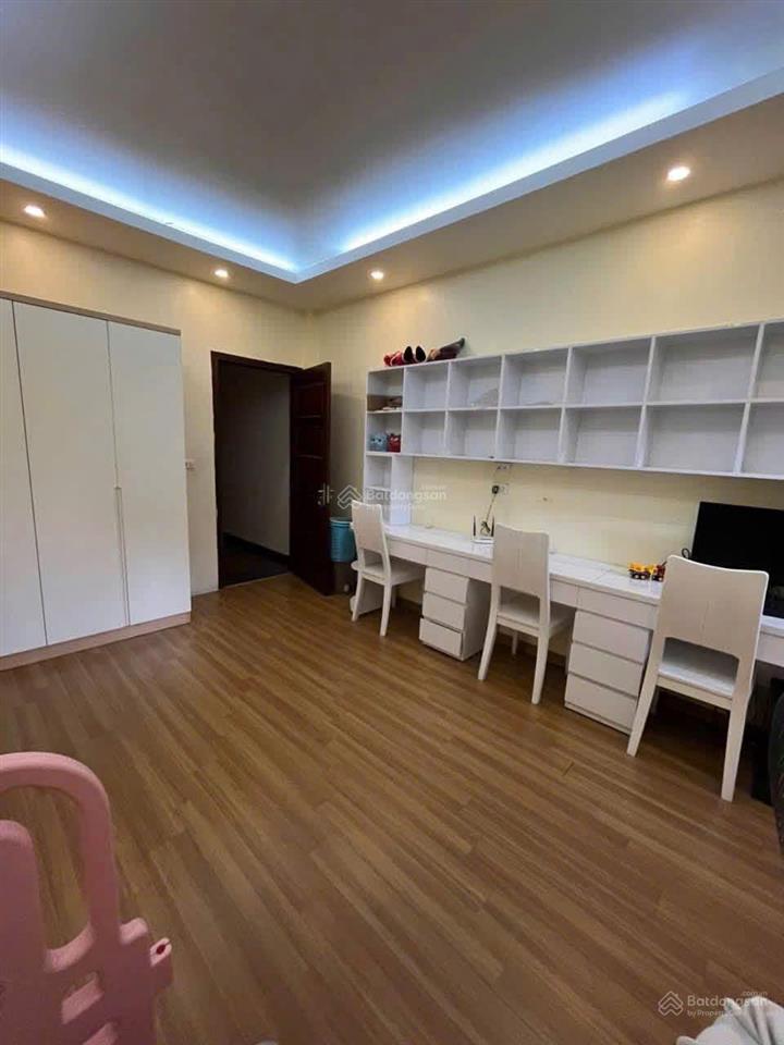 13 triệu (tl), full đồ, cần cho thuê nhà ngõ 487 phố kim ngưu hbt.